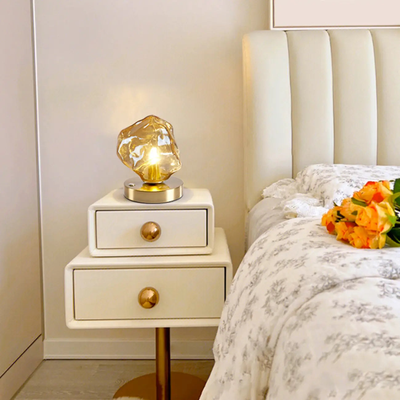 Stylish Wooden Base Glass Table Lamp Plug-In for Bedroom