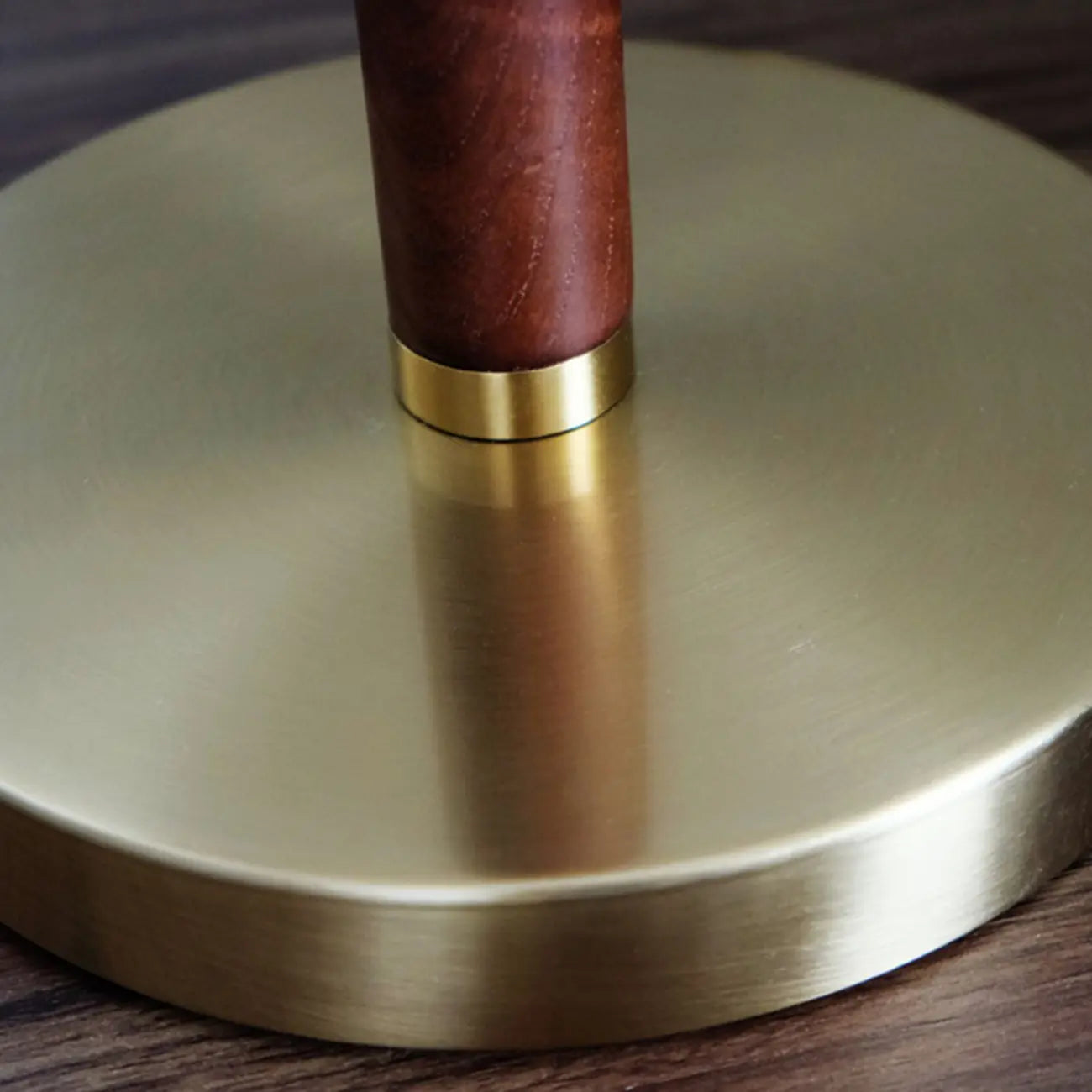 Elegant Fabric Pleated Table Lamp with Pull Chain for Bedroom