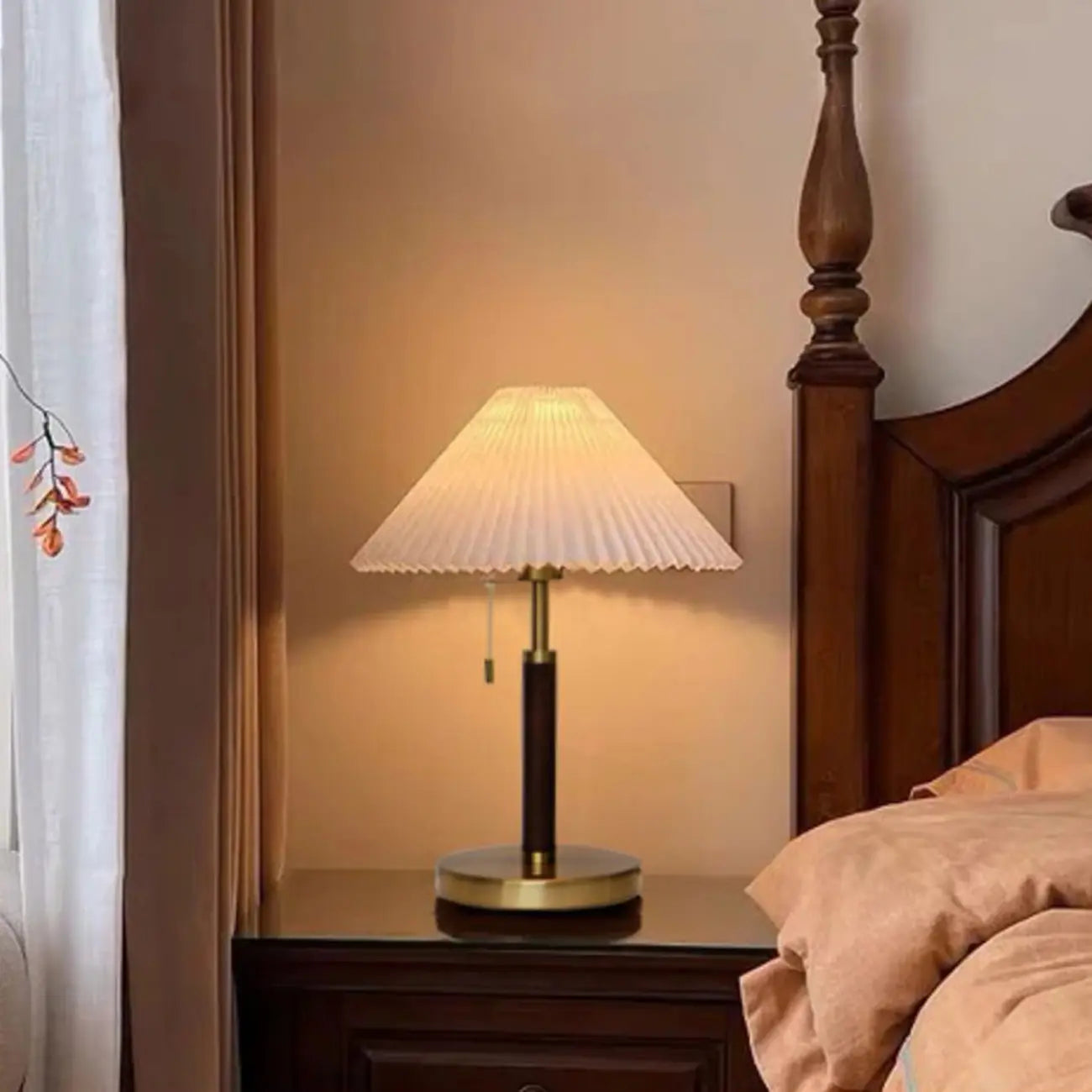 Elegant Fabric Pleated Table Lamp with Pull Chain for Bedroom