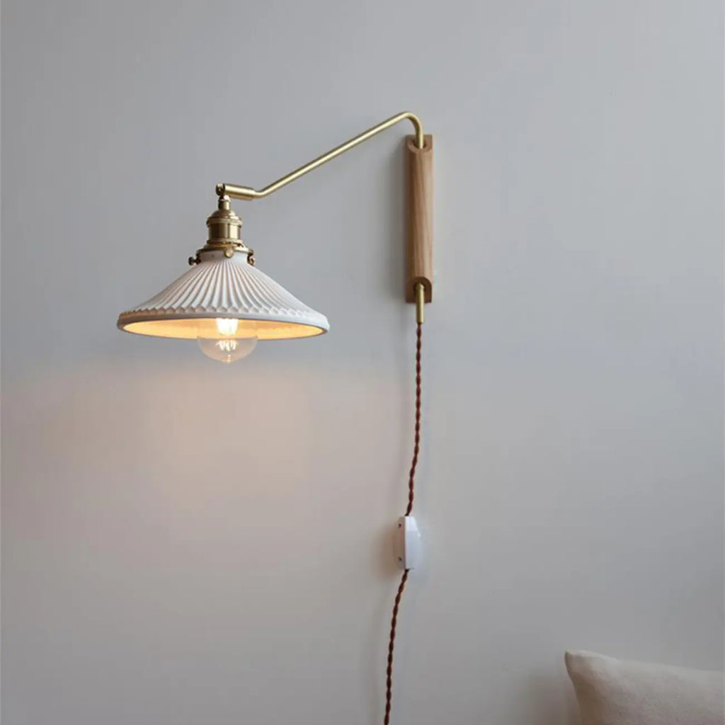 Mini Artistic Ceramic Shade Wall Light for Home Environment