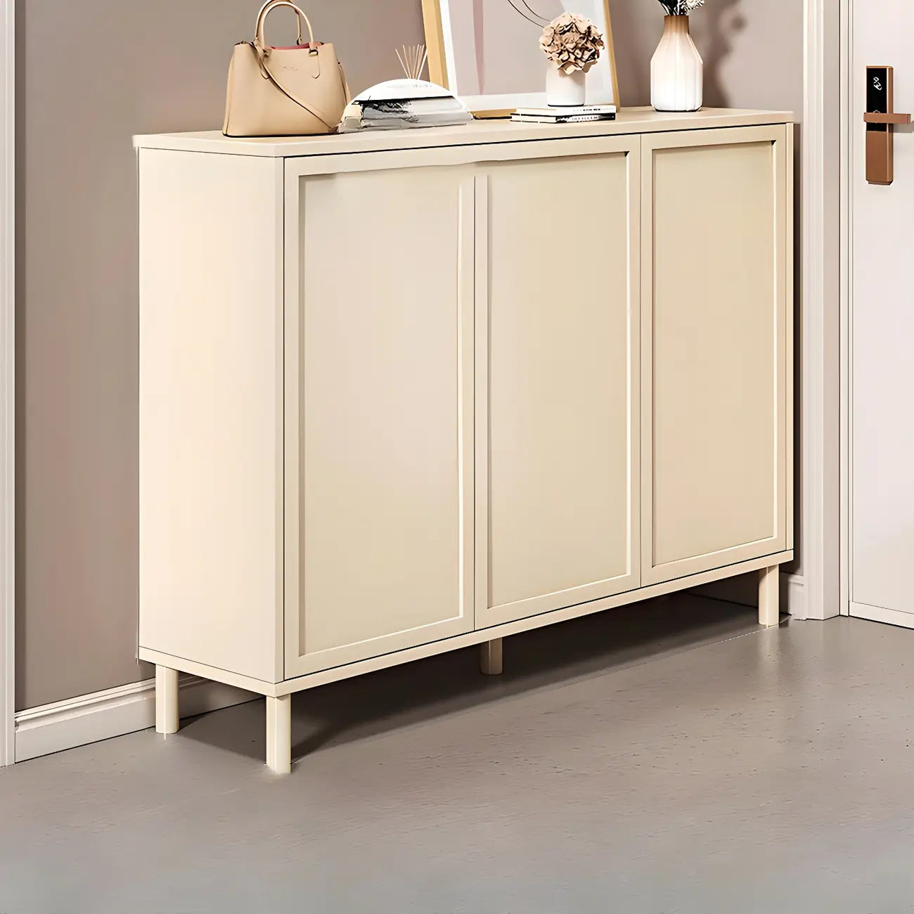 Cream White Wood Shoe Cabinet with Shoe Lattice