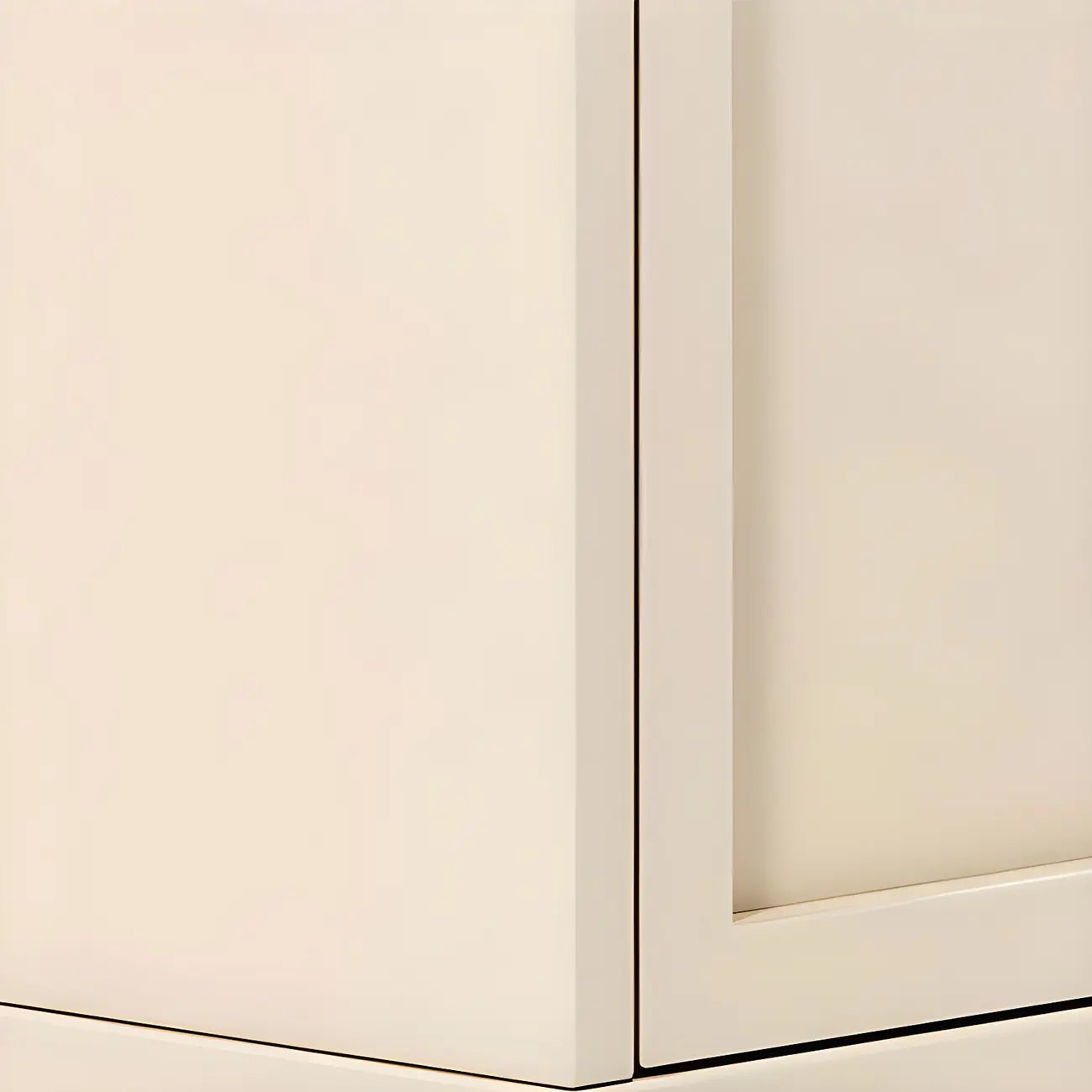 Cream White Wood Shoe Cabinet with Shoe Lattice