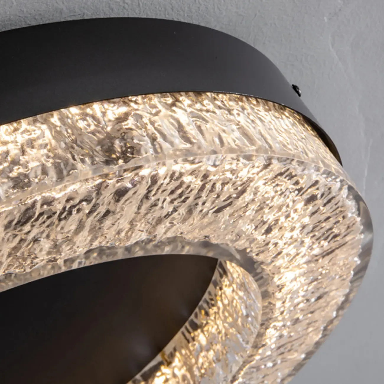 Circular Black Flush LED Ceiling Light for Residential Use