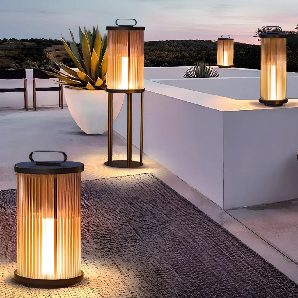 Vertical Grain Clear Glass Cylinder Post Cap Light