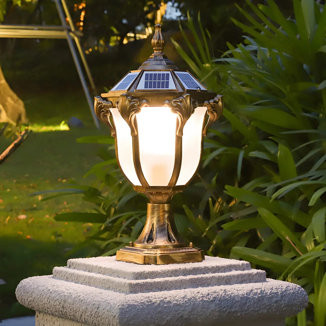 Black Vintage Metal Solar Outdoor Post Lights