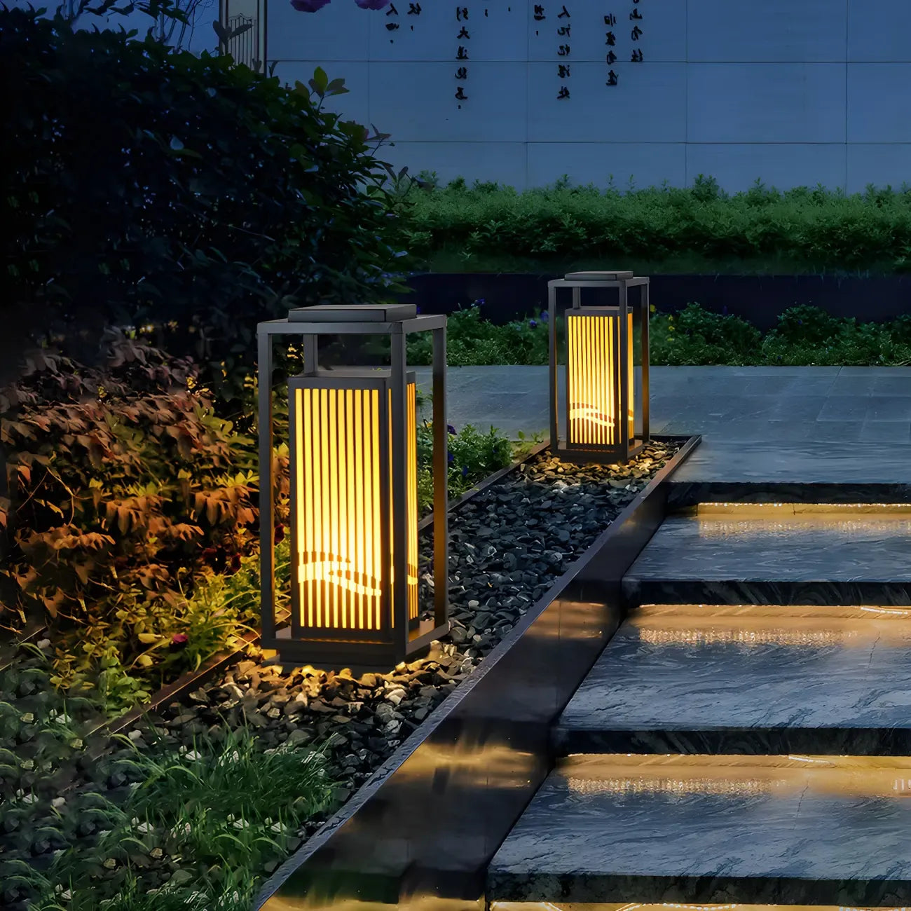 Black Metal Vertical Striped Post Cap Light