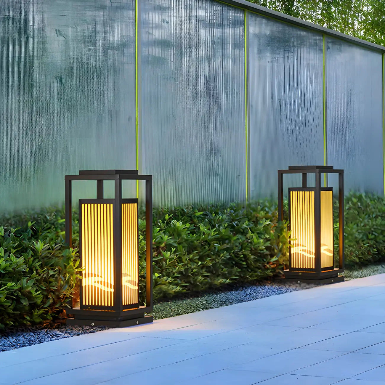 Black Metal Vertical Striped Post Cap Light