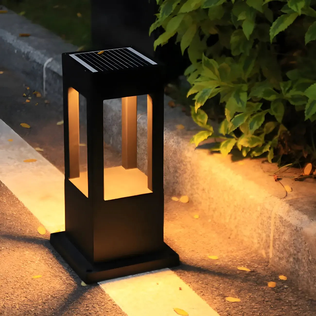 Solar Black Metal Bracket LED Outdoor Post Lights