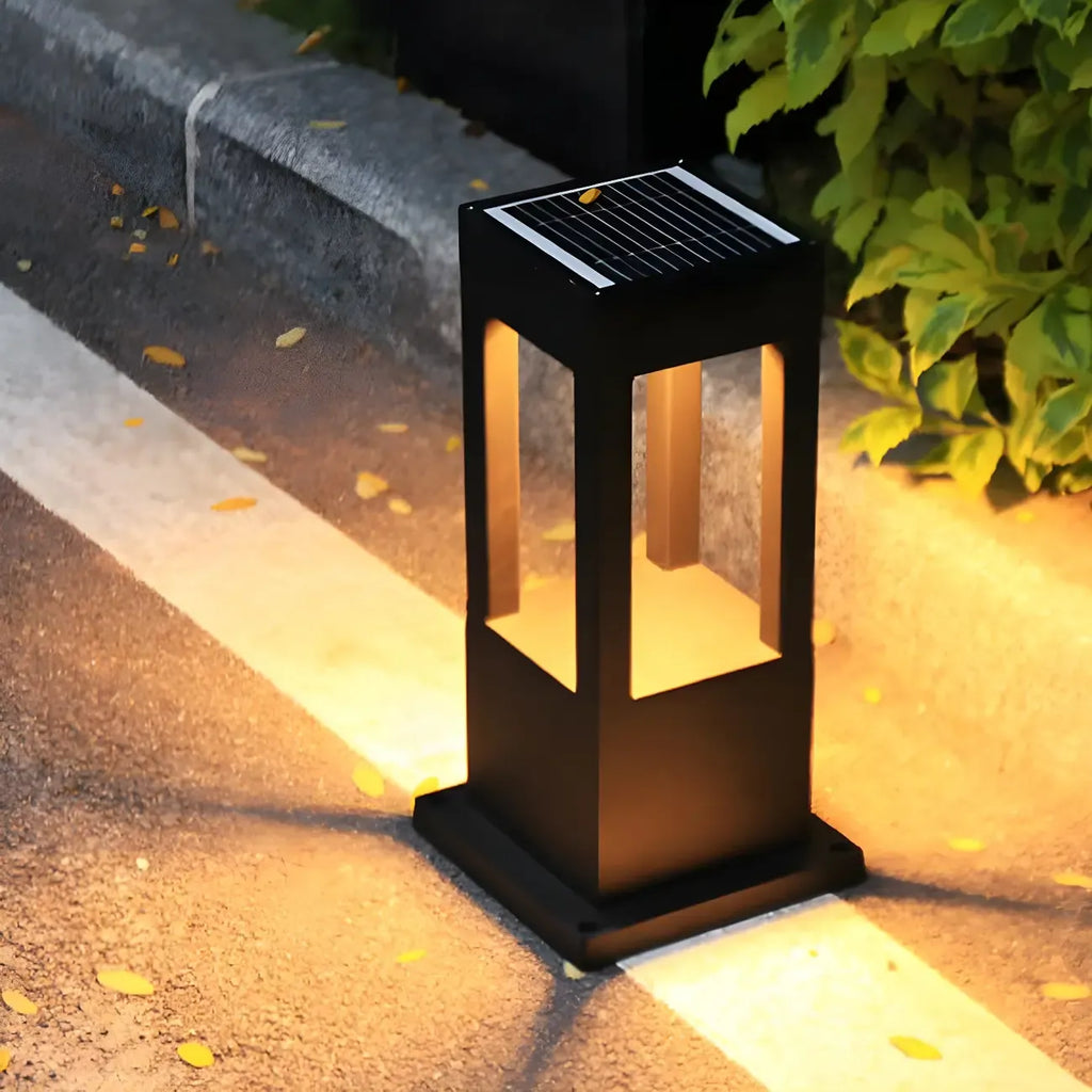 Solar Black Metal Bracket LED Outdoor Post Lights